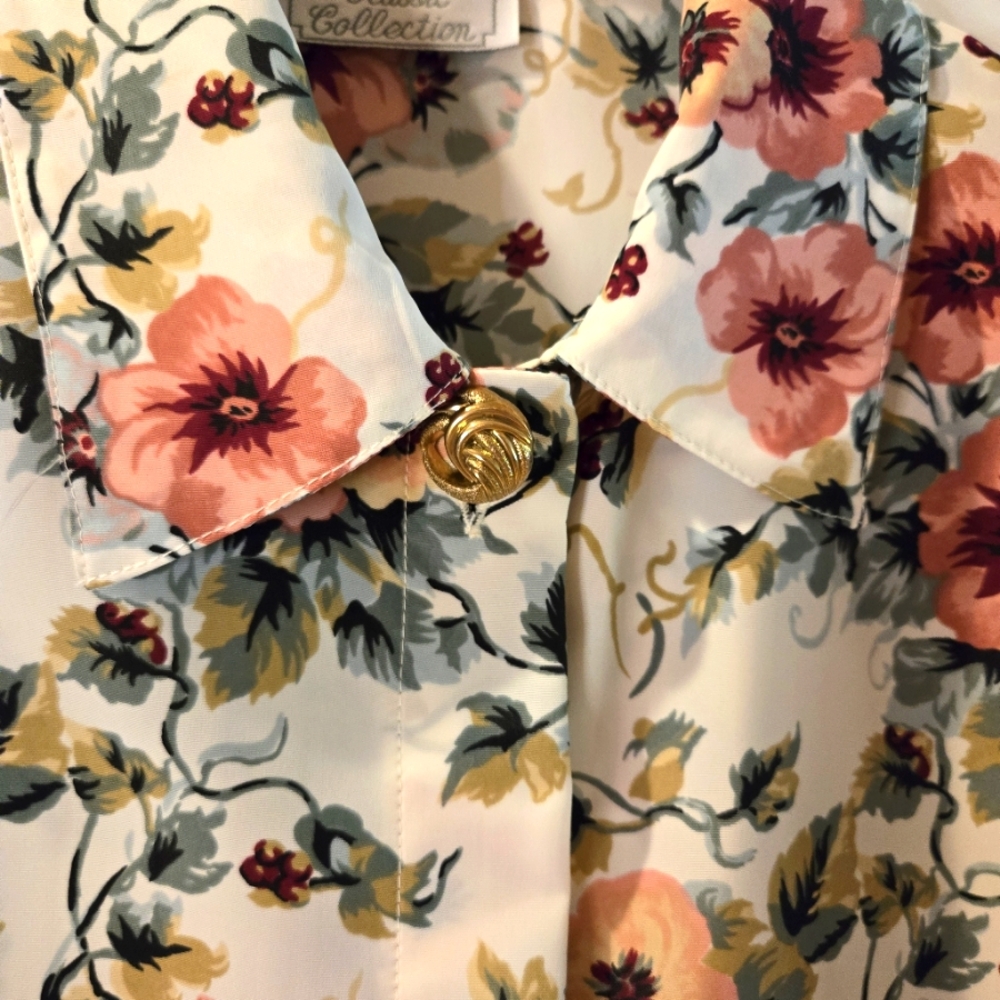 Classic Collection Woman's Flower Print Long Sleeve Blouse Size Large
